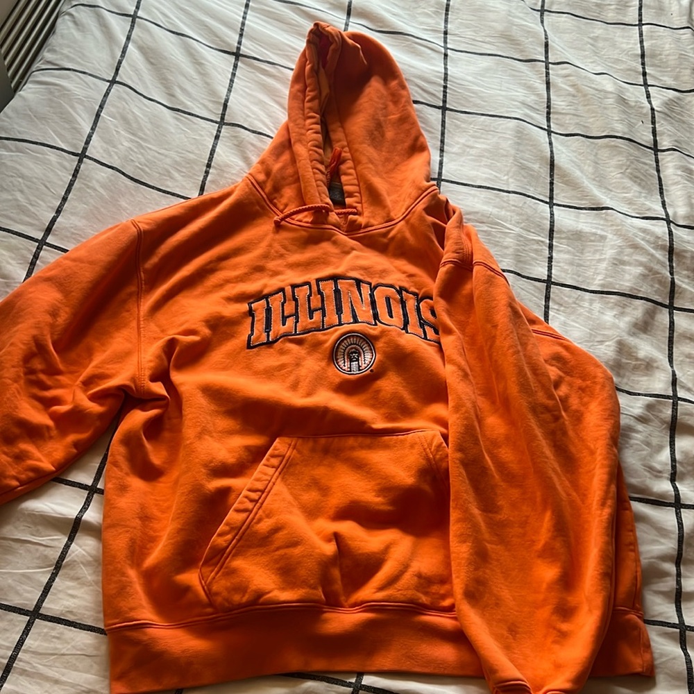 UNIVERSITY OF ILLINOIS CHIEF HOODIE